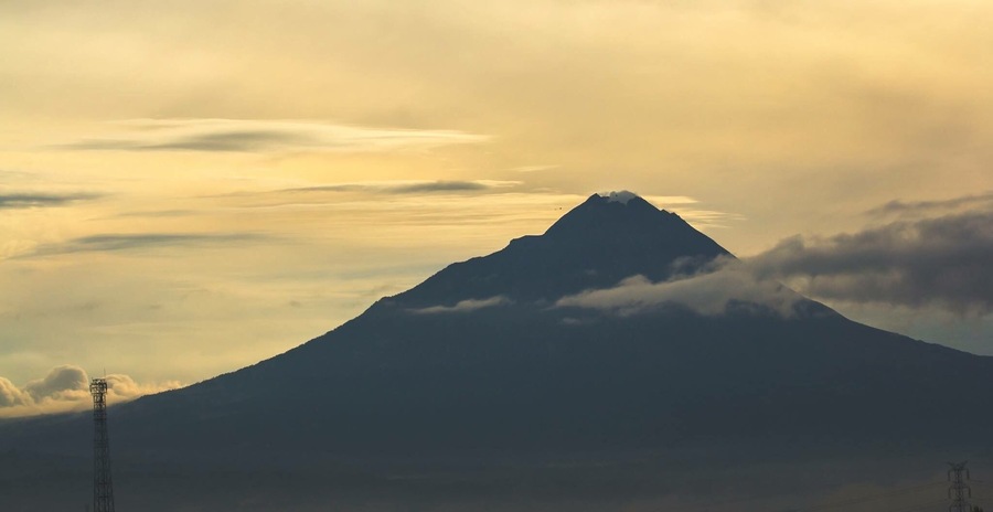 Mount Merapi in his Silent.