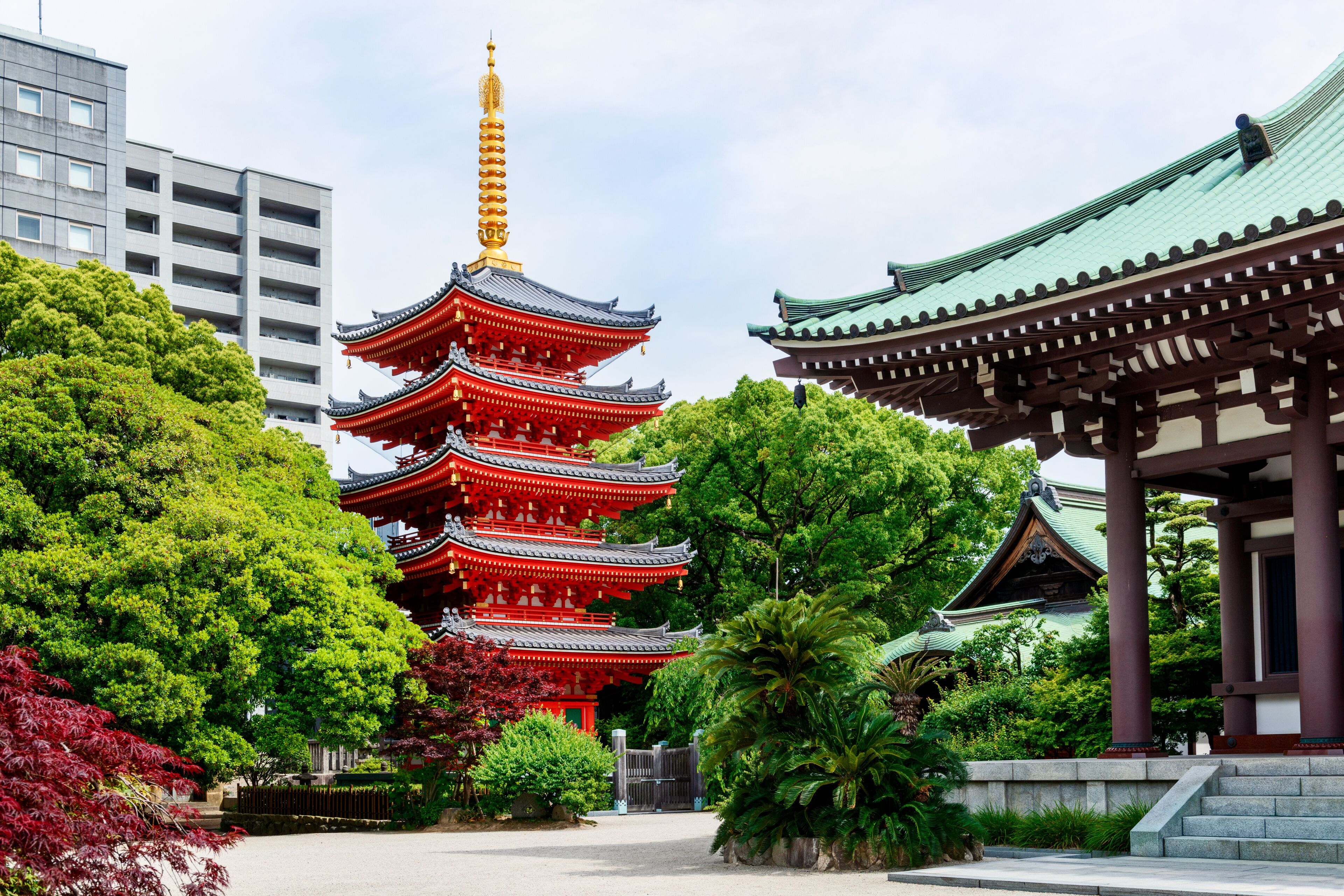 Buddhist Tochoji Temple, Fukuoka, Japan