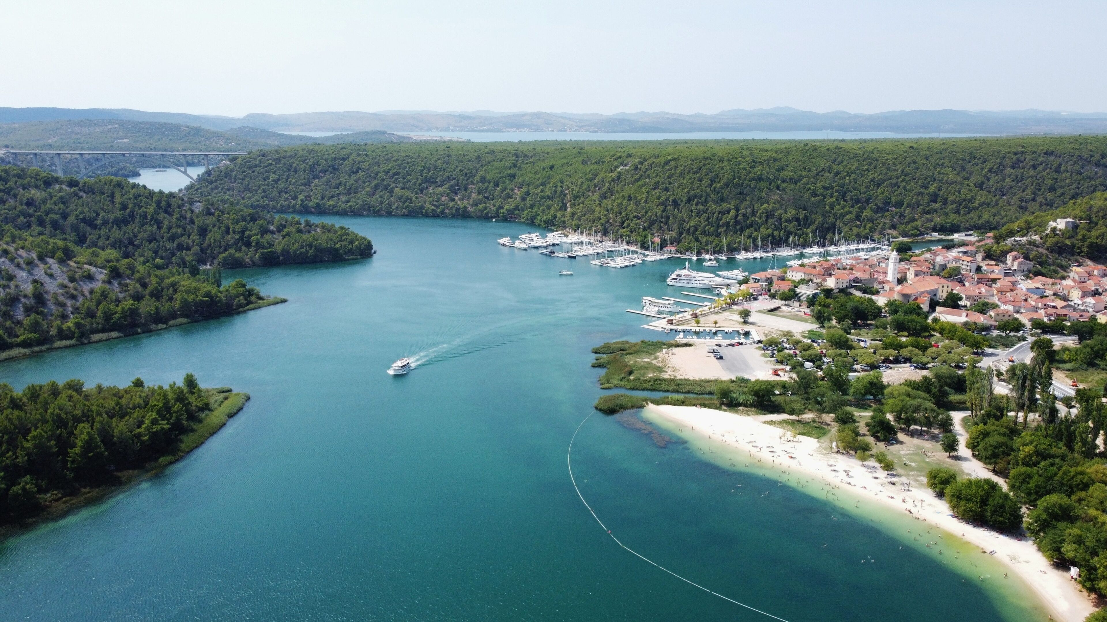 สกราดิน