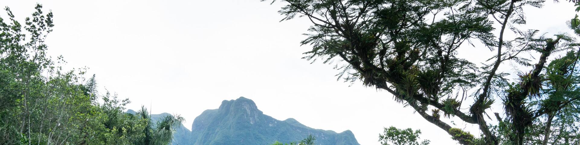 Morro do Sete visto da estrada da Graciosa. Estrada histórica ligando Curitiba,, sul do Brasuil ao litoral do estado do Paraná.