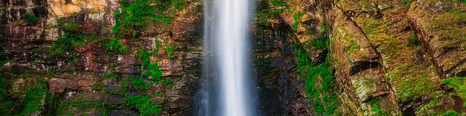 Casca D’Anta waterfall cascading down a massive canyon cliff in Serra da Canastra National Park, Brazil.