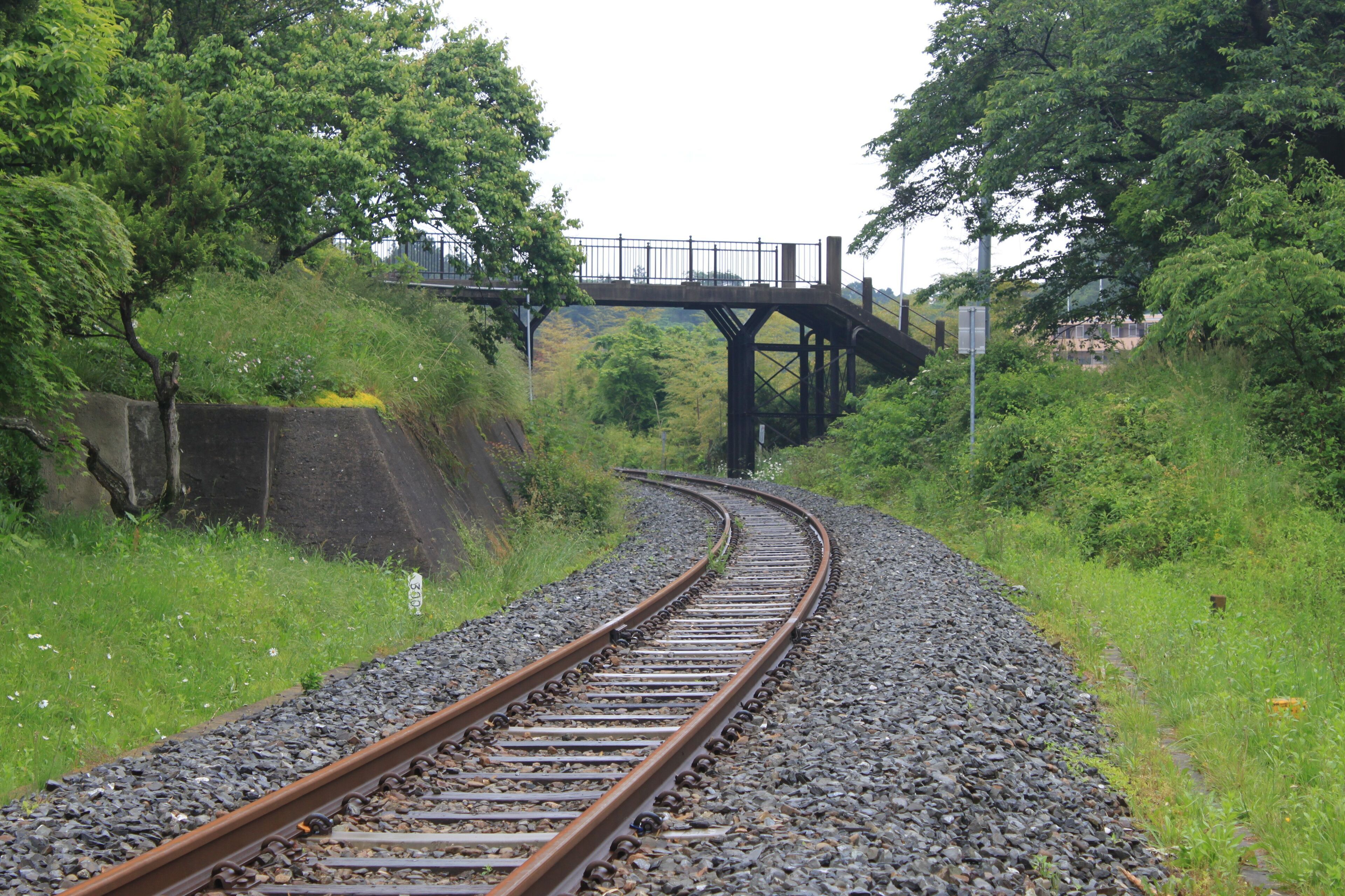 気仙沼駅付近の線路