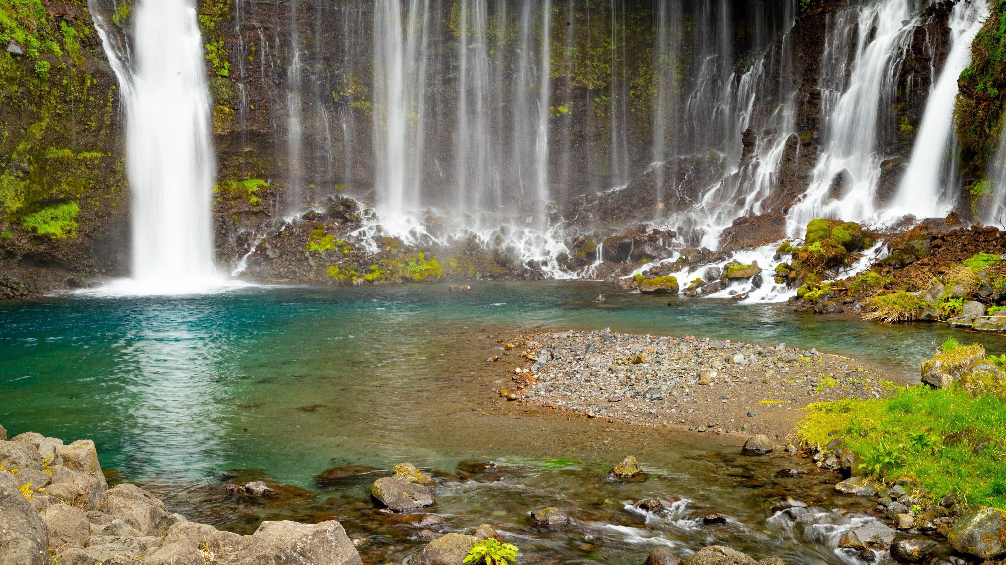 Fujinomiya which includes a waterfall