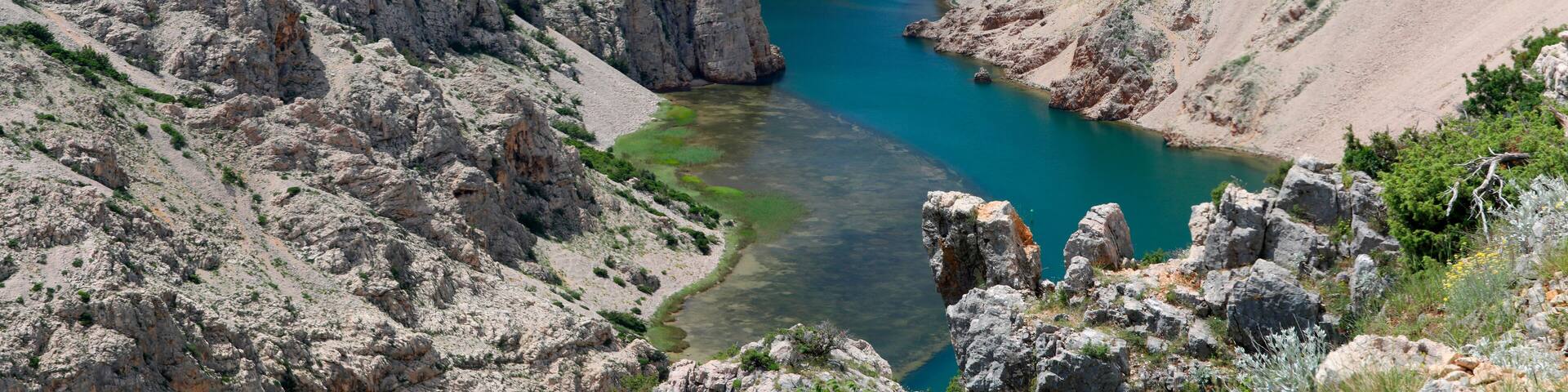 Canyon mit Fluß Zrmanja, Obrovac, Zadar, Kroatien, Europa, Panorama