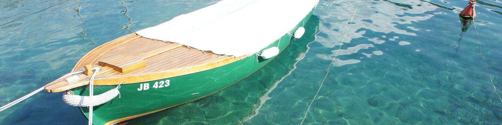 The crystal clear sea water of Croatia.