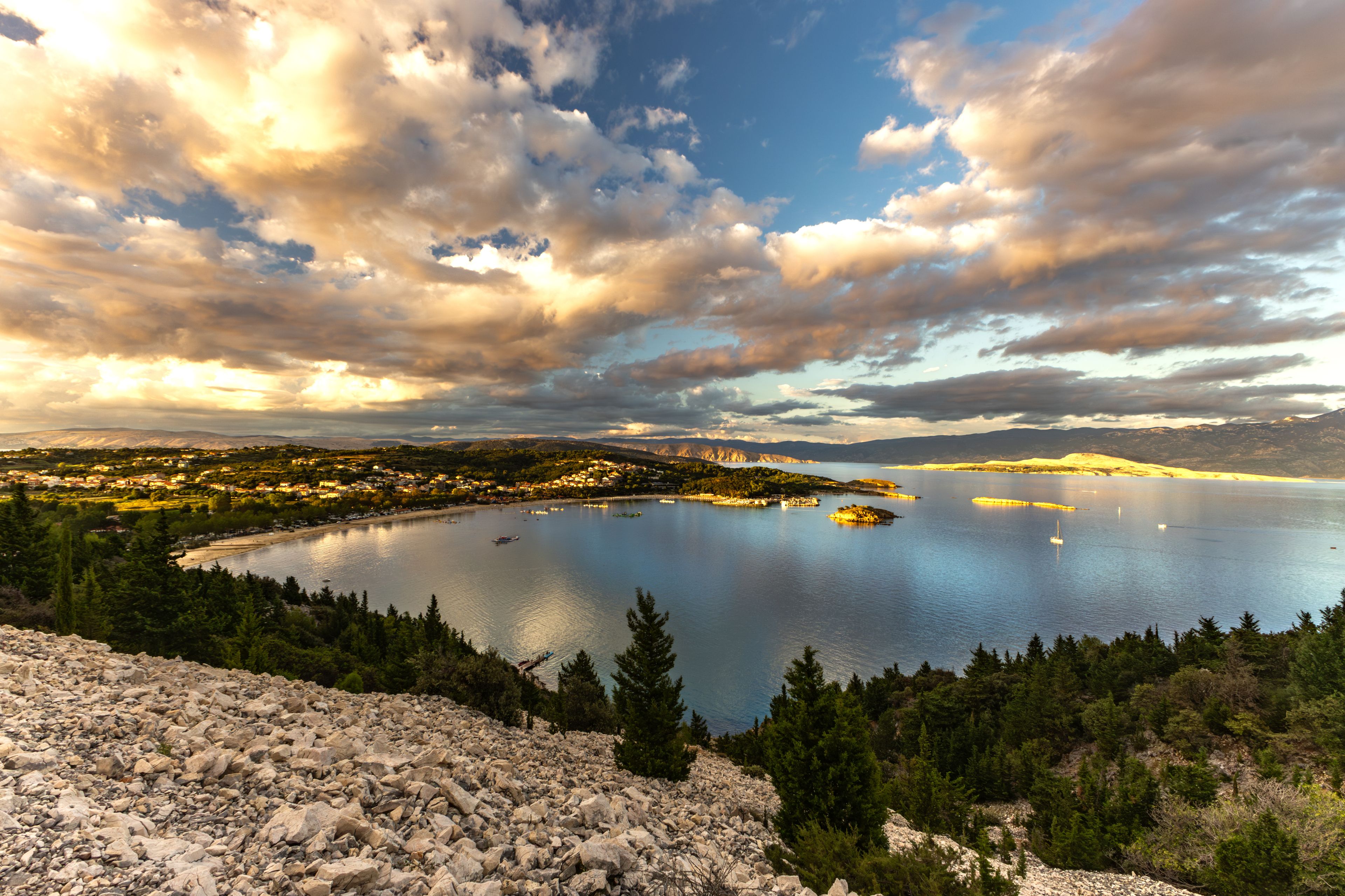 Lopar in Croatia, Paradise Beach on the island of Rab, Premuzić Trail