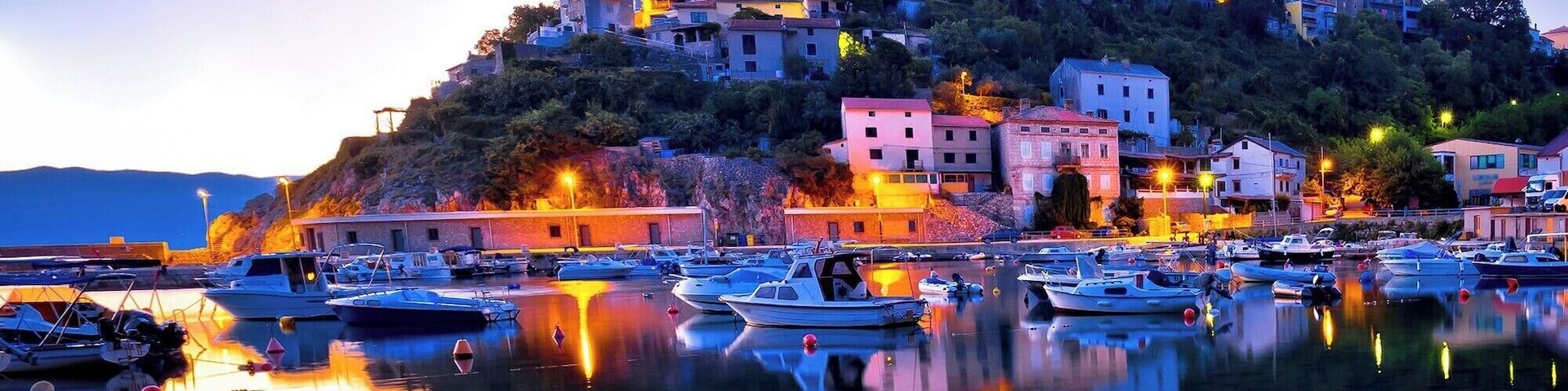 Morning blue.
Ancient Town of Vrbnik harbor view morning glow, Island of Krk, Kvarner bay archipelago, Croatia. Taken in early winter dawn.
#BVSBlue