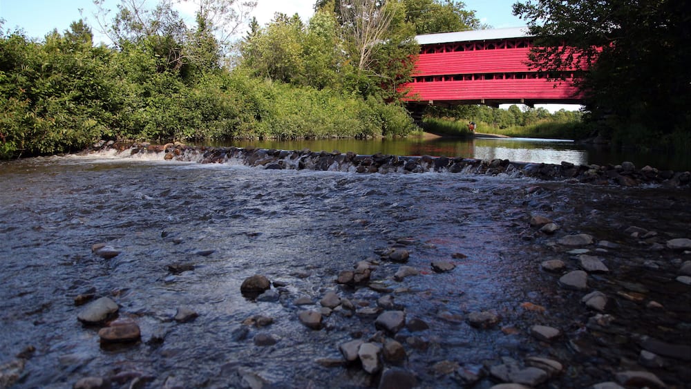 pont couvert