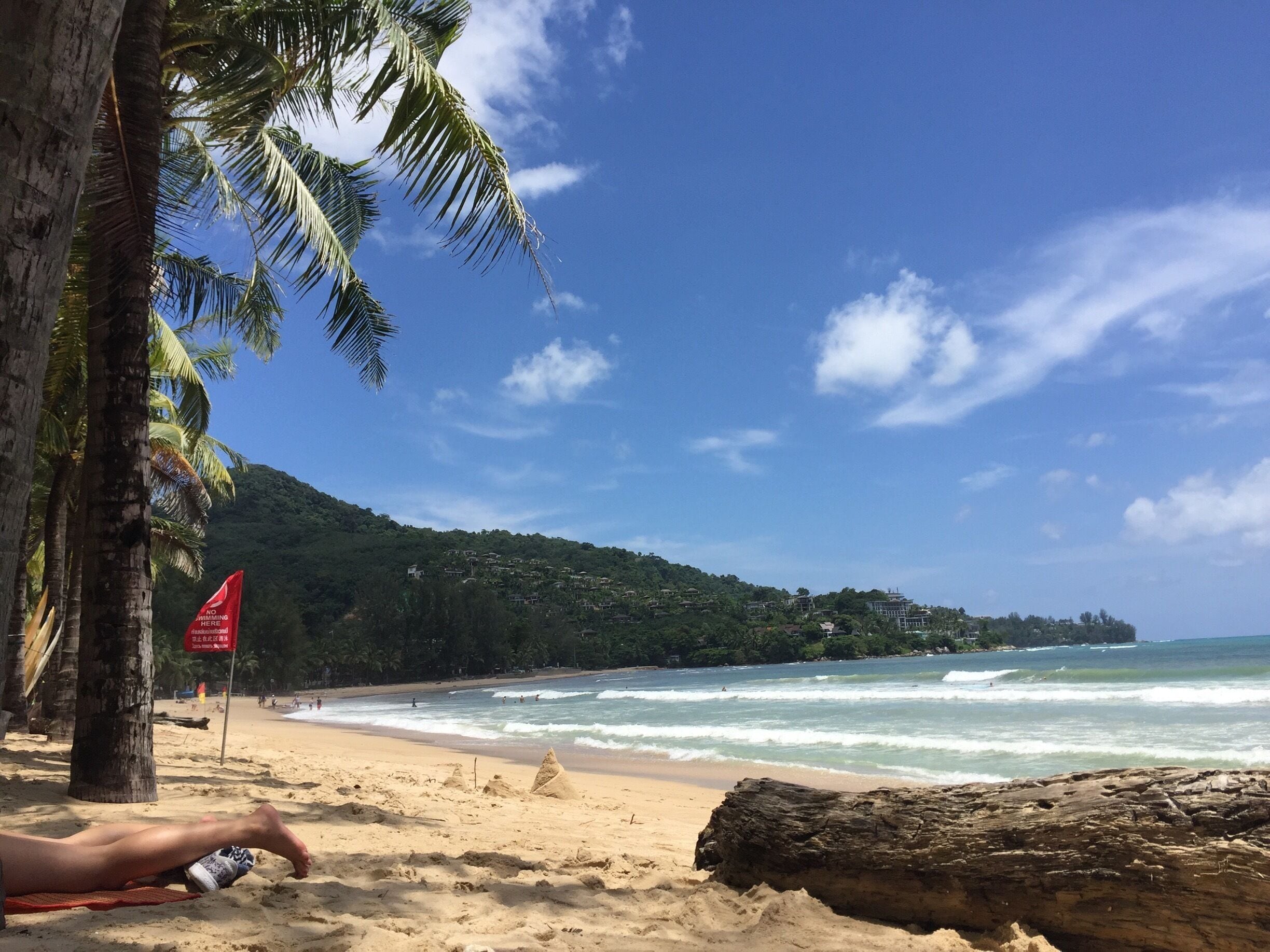 #Erholungpur#einerdereinsamstenSträndeaufPhuket#dieWellensindperfektzumSurfen❤️