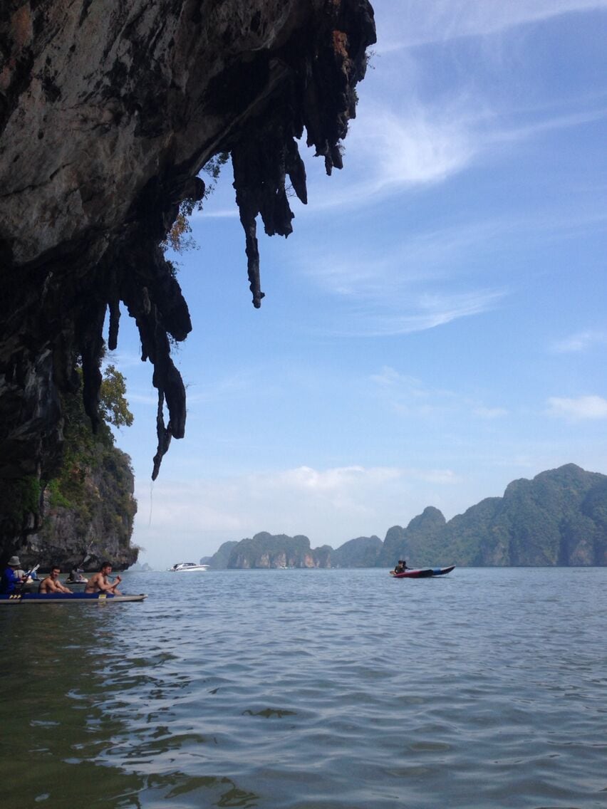 This is one of my favourite capture when i was canoeing in phang nga bay 