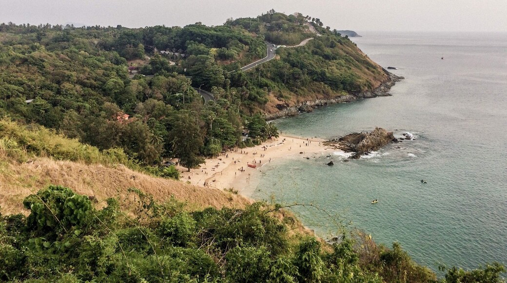 The delightful little Ya Nui Beach of #Phuket, #Thailand 🇹🇭 - emphasis on the “little”.
#LifeAtExpedia
#TroveOnTuesday