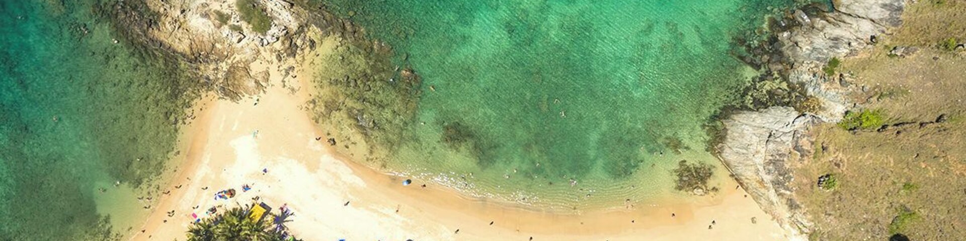 Ya Nui is a tiny cove that offers excellent snorkelling. It can be packed in high season yet, remains attractive as this area of Phuket is simply splendid.
#lifeatexpedia