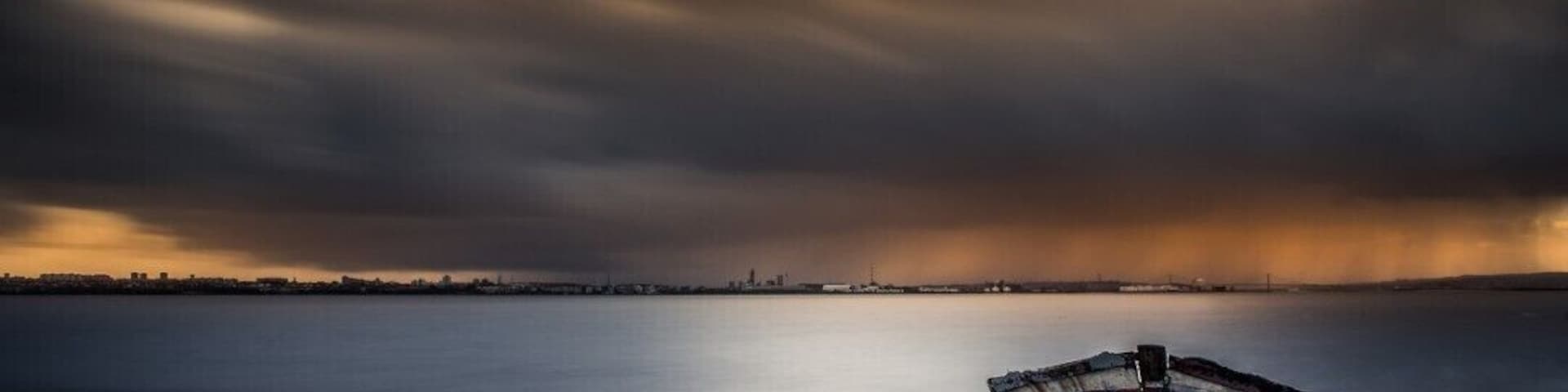 This was shoot in Rosário,moita
One of the best Sunset i've ever witness. Enjoy it