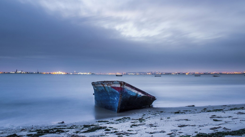 This Place Is Better to Shoot over with some bad weather conditions
It would made some Amazing shoots Here
#Landscape #Beach #weather #waterscape #cloudscape
#Exposure