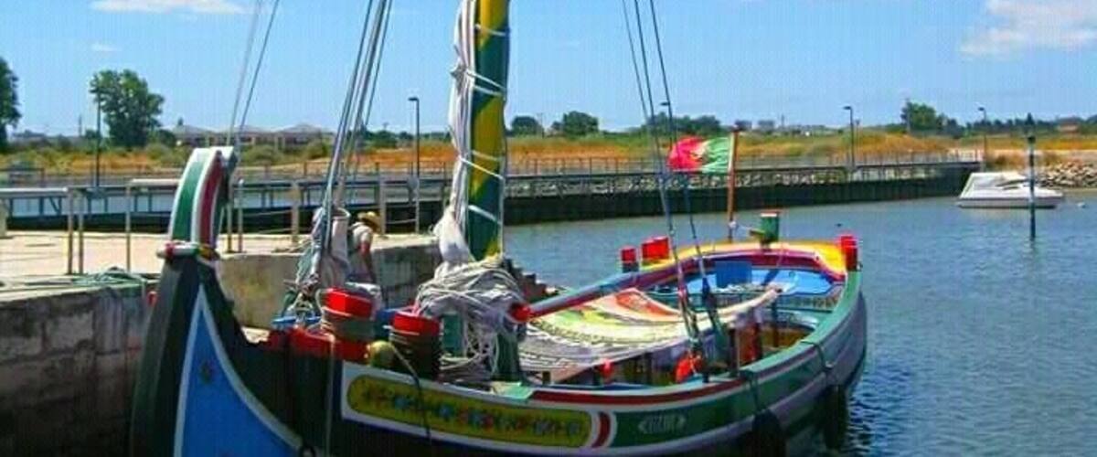 Traditional vessel off Moita...the varino "O Boa Viagem".