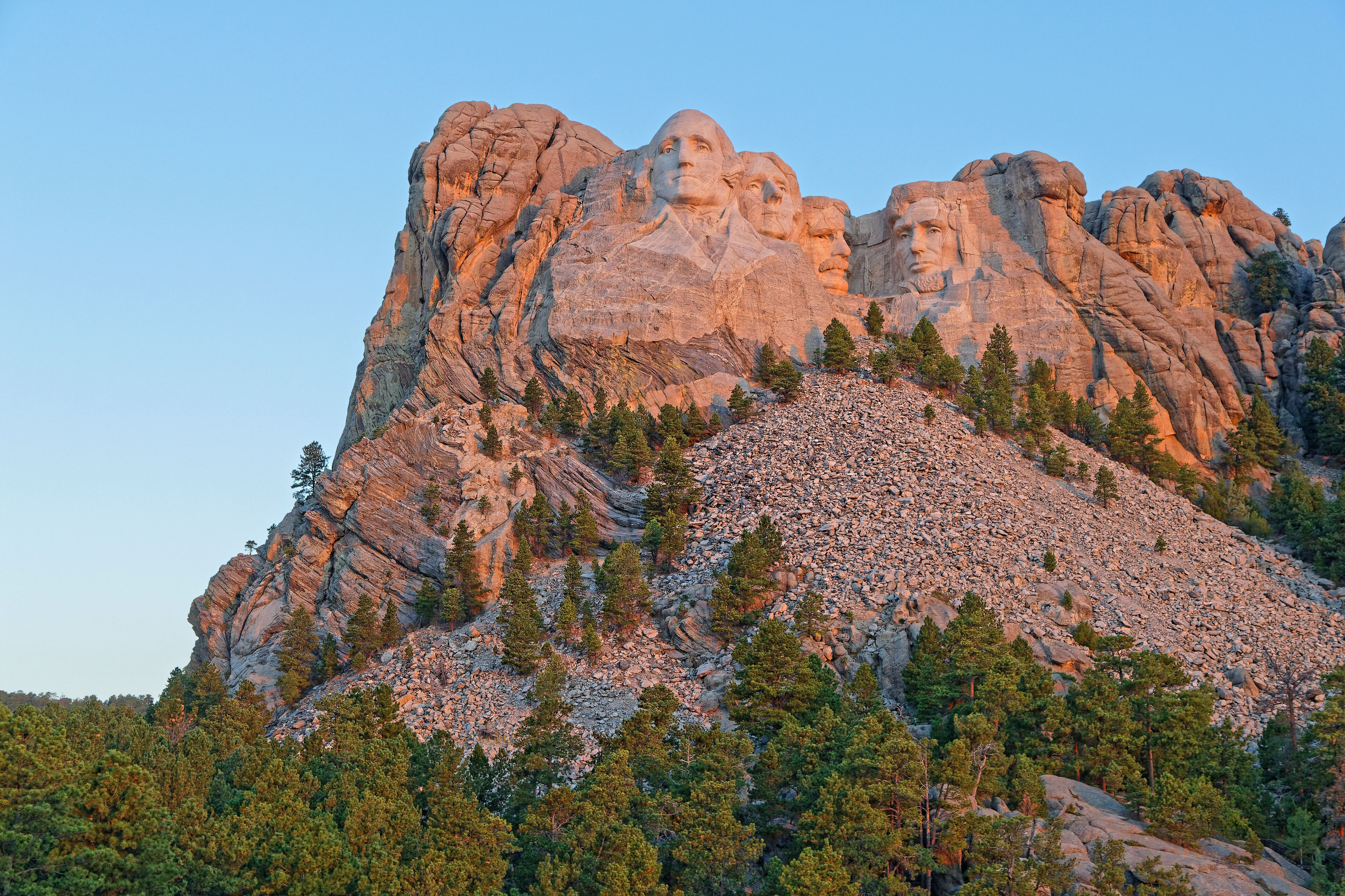 Mount Rushmore sculptures of Four United States Presidents