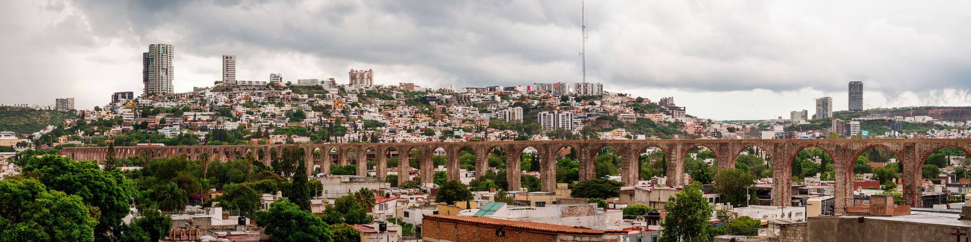 Los Arcos, Monument in Santiago de Querétaro.
