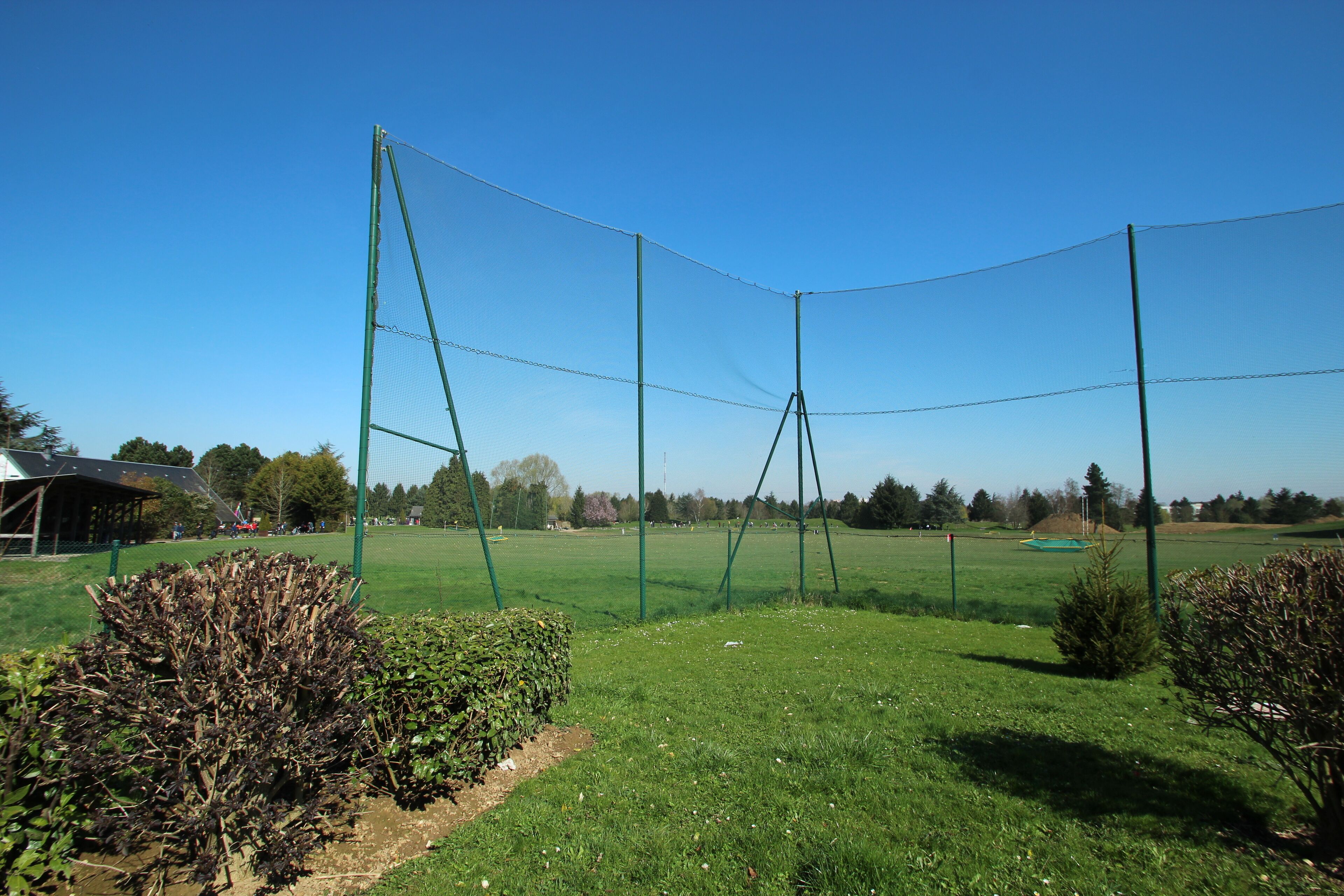 Golf roundabout in Saint-Aubin, Essonne, France.