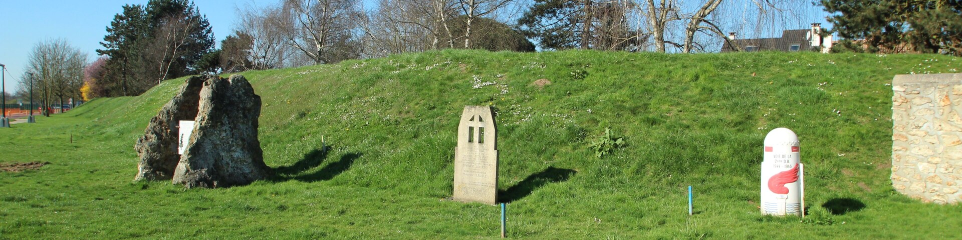 War memorial in Saint-Aubin, Essonne, France.