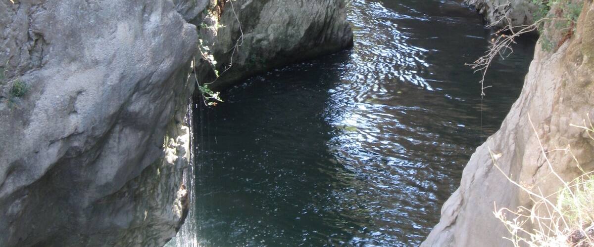 Abruzzo 2010, Gole del fiume Aterno presso l'eremo di S. Venanzio