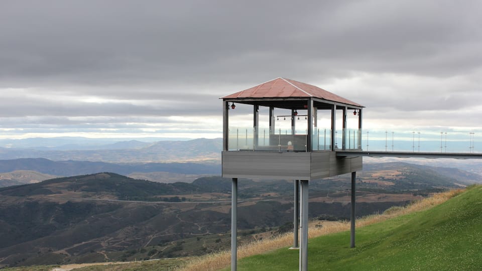 #Hotel et Spa # Portugal #Alfandega da fé #montagne #Piscine #Nuage #Point de vue