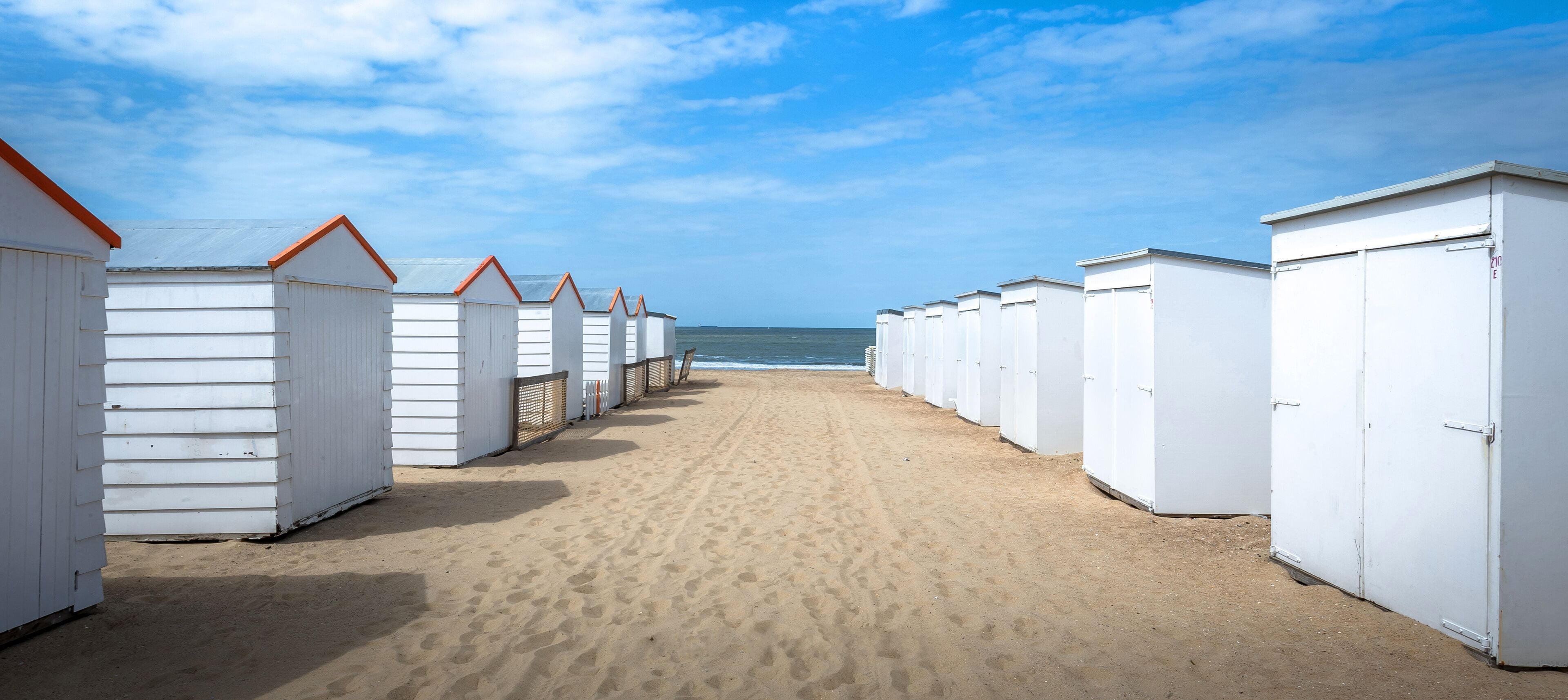 BEACH HUTS ON THE BEACH