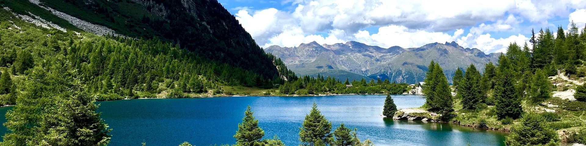 #TakeAHike #lake #aviolo #adamello #alps #italy #lombardia #green