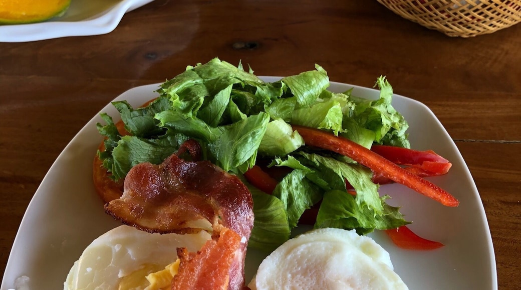 Amazing breakfast at Tet Rouge