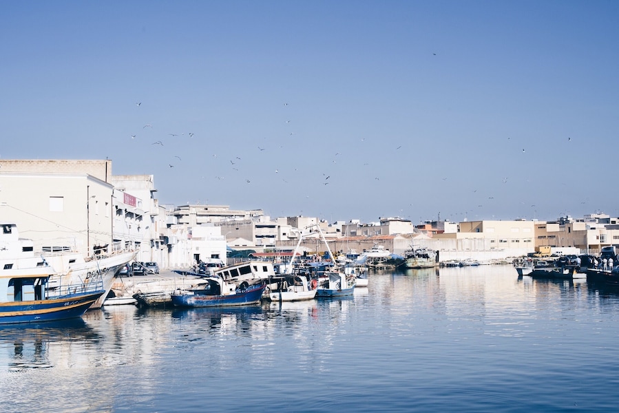 Sicily on the road // veduta del porto di Trapani #blue