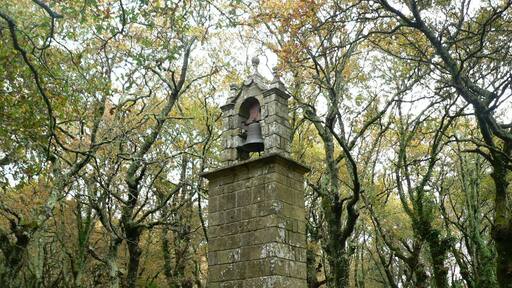 Campanario da iglesia de san Cibrán de Barcala