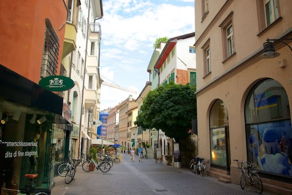 Bolzano og byder på cykling og gadeliv