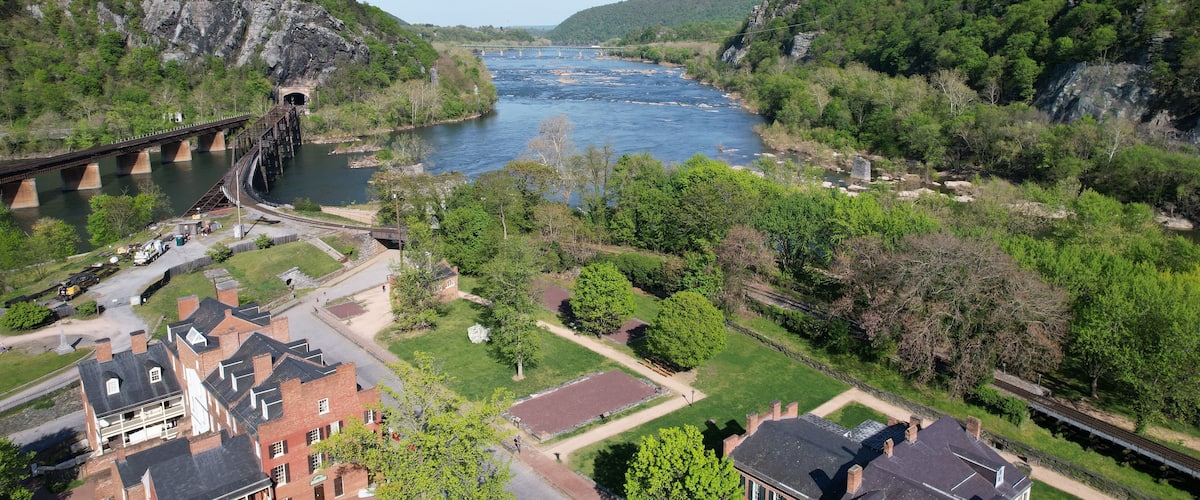 Harpers Ferry is the convergence point of Shenandoah River and Potomac River