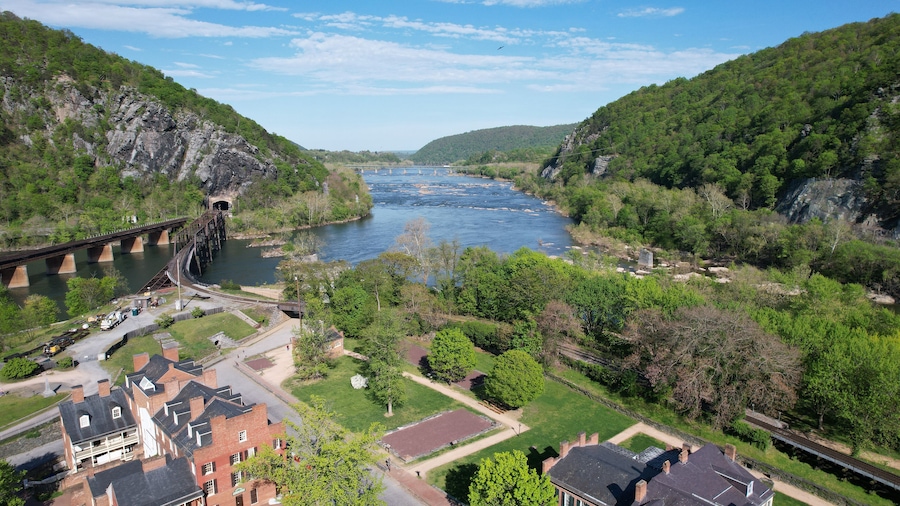 Harpers Ferry is the convergence point of Shenandoah River and Potomac River