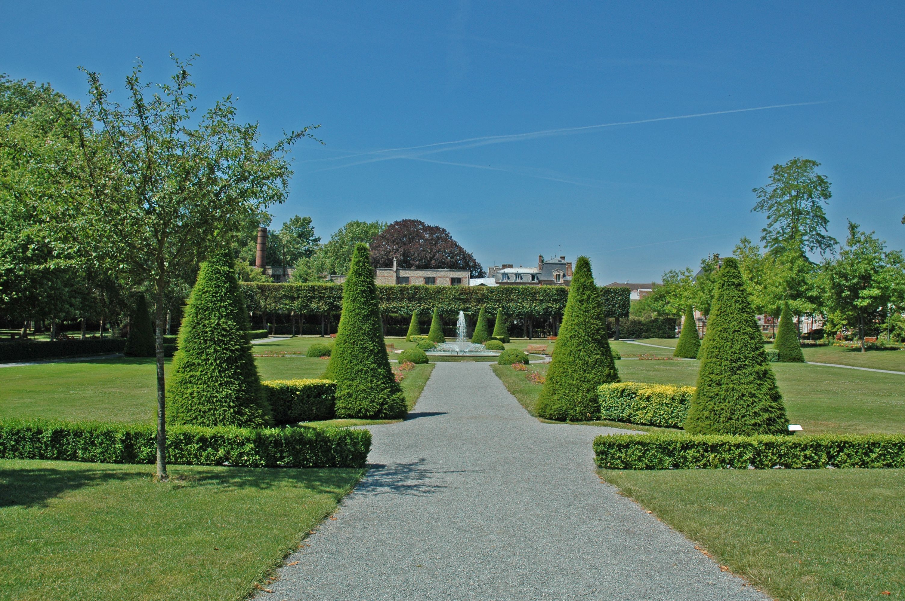 Le parc des Capucins, Coulommiers, Seine-et-Marne, Ile-de-France, Europe.