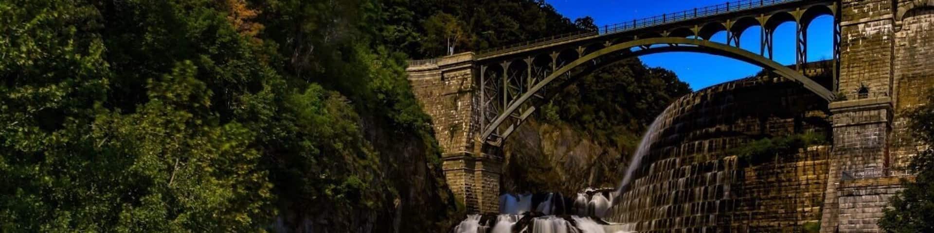 This is a perfect location for sunrise and fall shots . This was taken just before peak fall color as the moon was out just before sunrise as it lit the scene. If you hike the trail up to the bridge u see you can catch sunrise and cascading water and if conditions right fog . #bvsblue