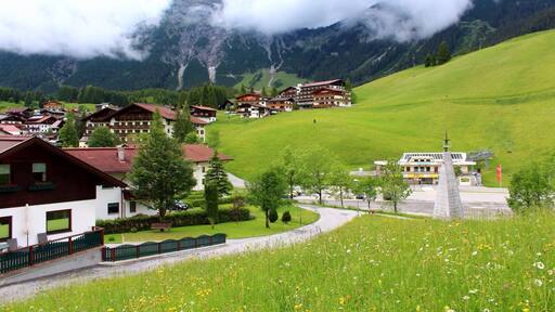 Pretty town close to Bichlbach