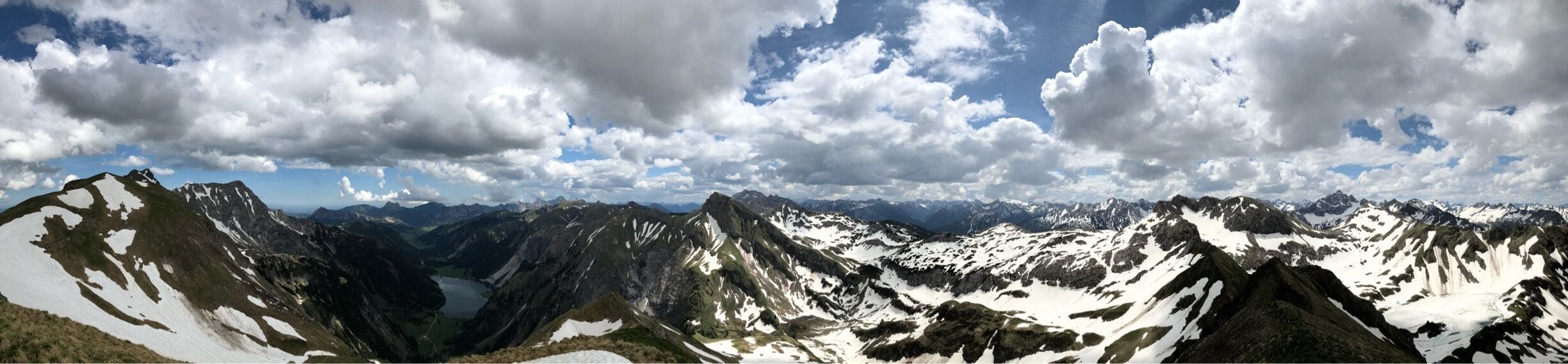 View from the Kugelhorn
#hiking
#AquaTrover
#greatoutdoors
#nature