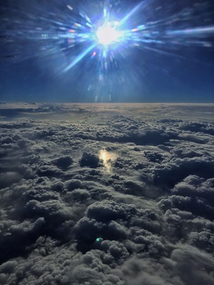 Enroute to Hong Kong on Cathay Pacific flight from ORD , the captain announces that we are 'just east of the North Pole'.....and soon the Iphone is identifying places such as 'Olekminskiy ulus' ...and 'Inner Mongolia' ....I wonder about what is below the clouds ....yurts and yaks and horsemen and ruddy cheeked kids ? Very dreamy 😎