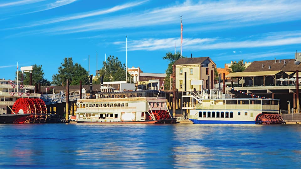 Historic Old Town Sacramento waterfront with riverboats and the Sacramento River,CA