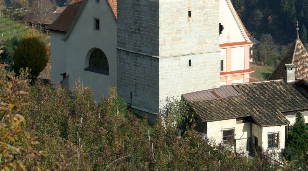 Pfarrkirche zur Schmerzhaften Muttergottes in Riffian (Südtirol)