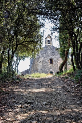 Little church that I discovered during a hike , it was built in 12ème century . We are on a hill , the view is gorgeous over the valley of Ceze river .