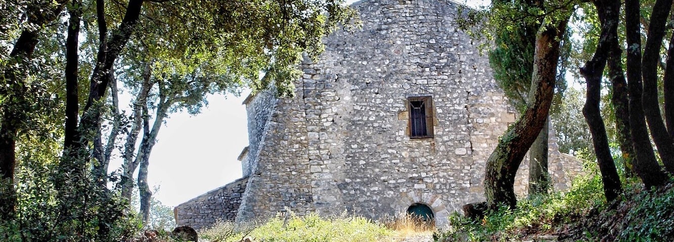 Little church that I discovered during a hike , it was built in 12ème century . We are on a hill , the view is gorgeous over the valley of Ceze river .