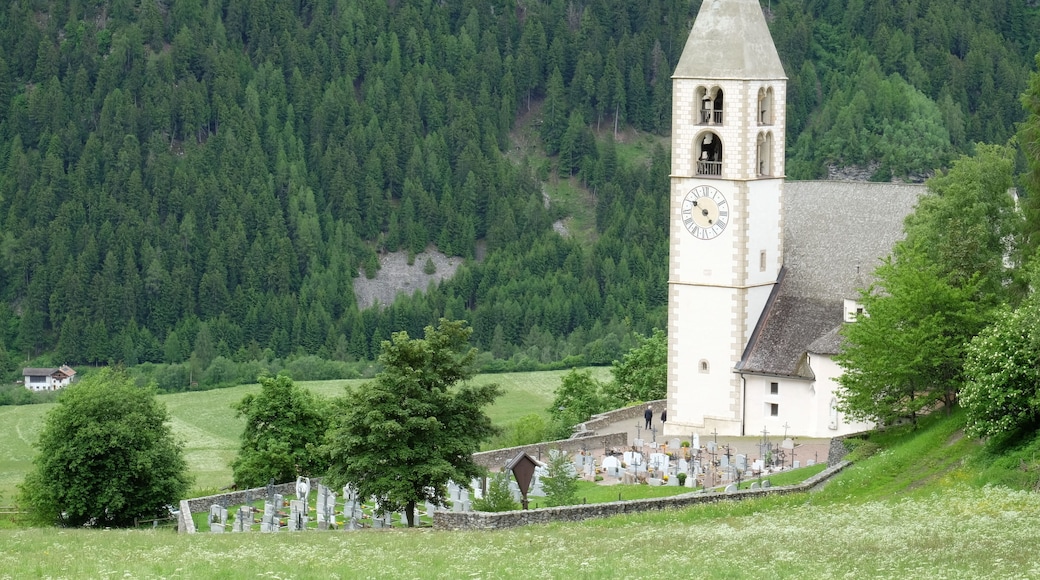 Pfarrkirche St. Blasius in Taufers im Münstertal (Südtirol)