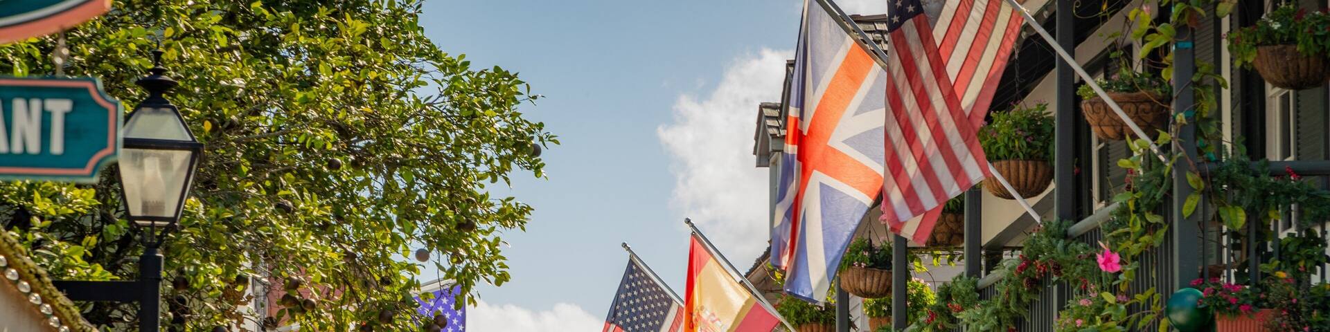 Florida featuring street scenes