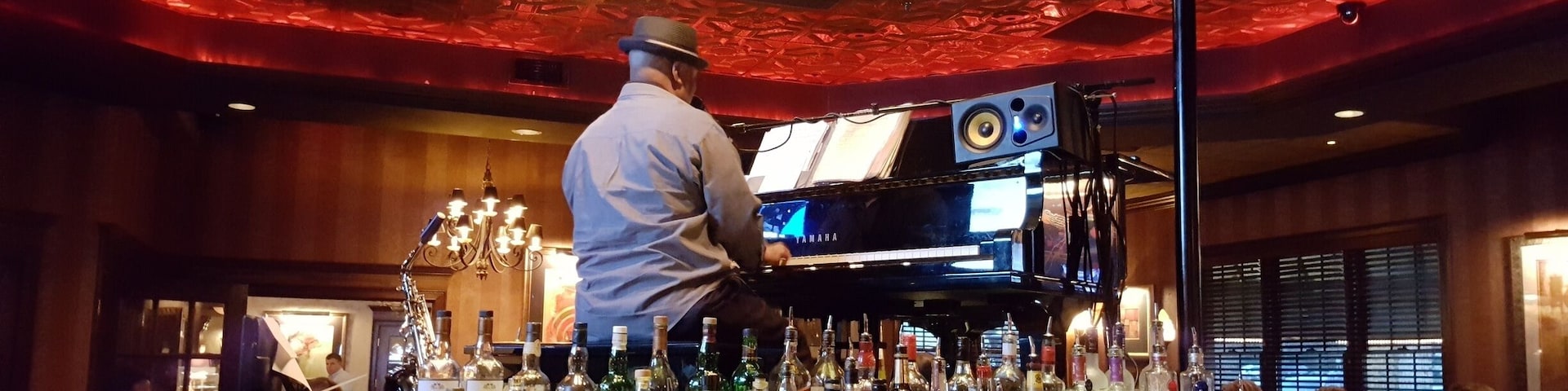 Love hanging out in the piano bar...food is outstanding... live entertainment most nights.