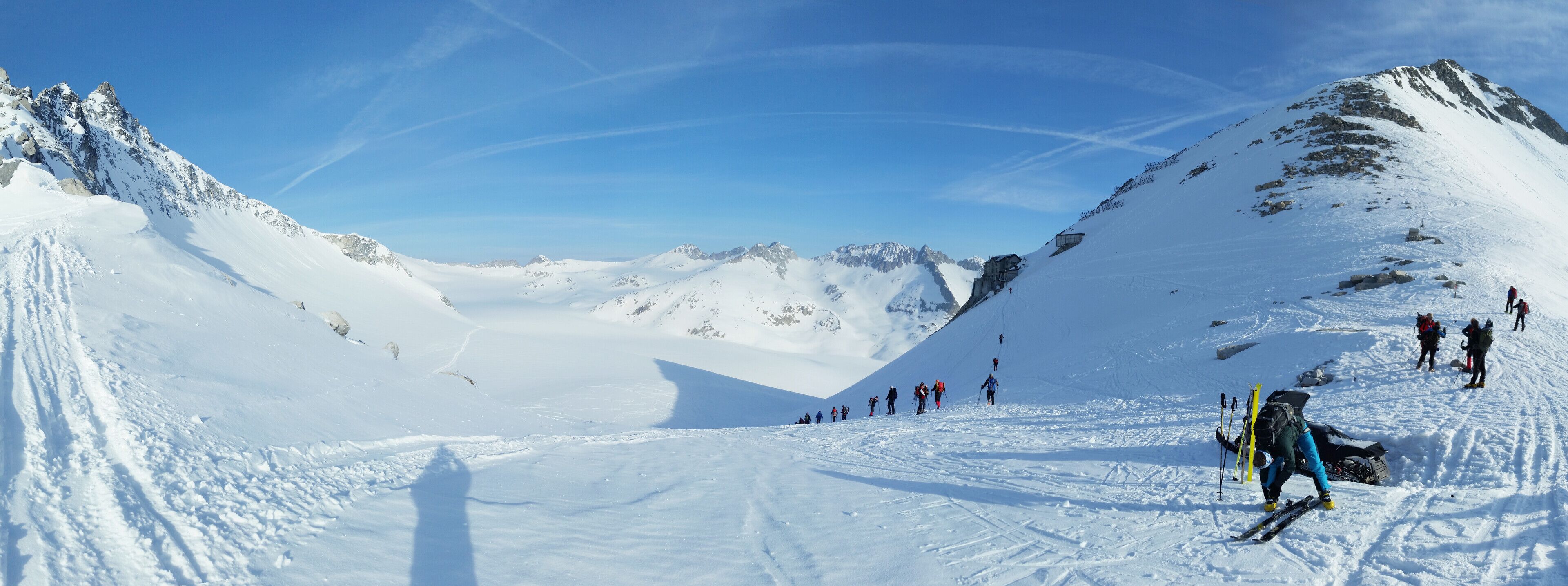 Panorama dal passo Lobbia verso il Rifugio