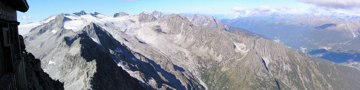 Panorama da Capanna Lagoscuro settembre 2010