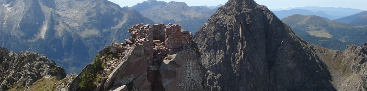 il cauriol visto dal cardinal ,sullo sfondo cima d'asta