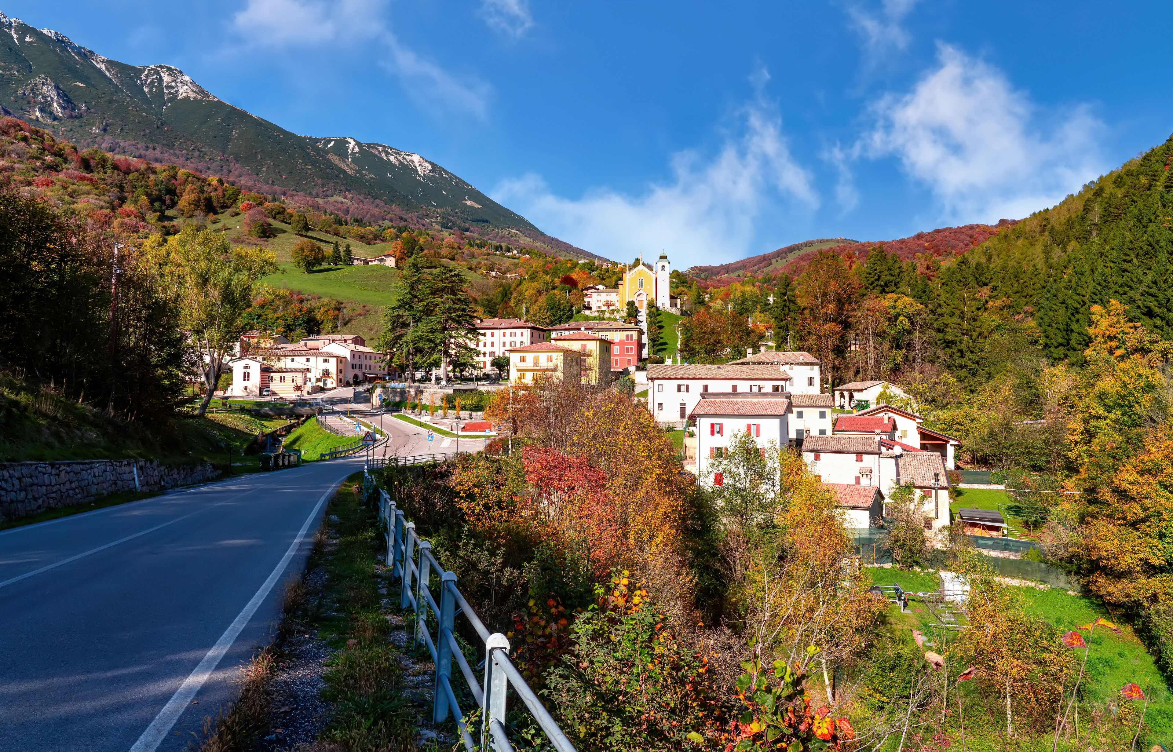 Ferrara di Monte Baldo