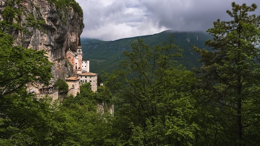 Ferrara di Monte Baldo